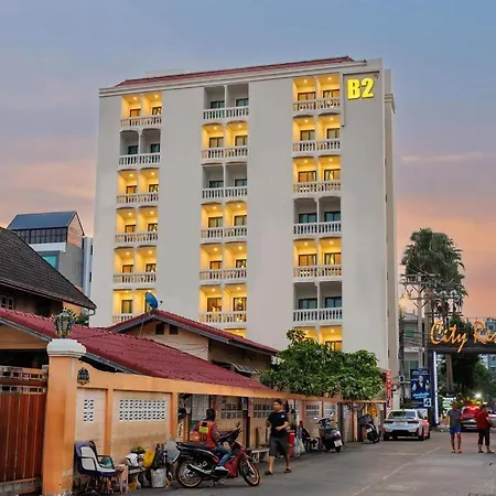 B2 Huai Khwang Grand Boutique Hotel