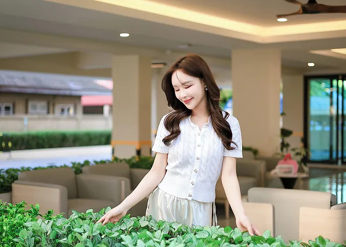 B2 Huai Khwang Grand Boutique Hotel