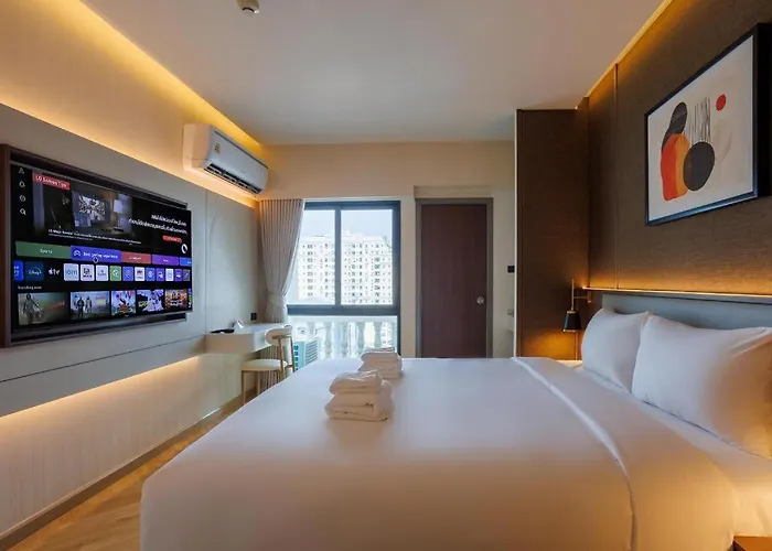 Hotel B2 Huai Khwang Grand Boutique